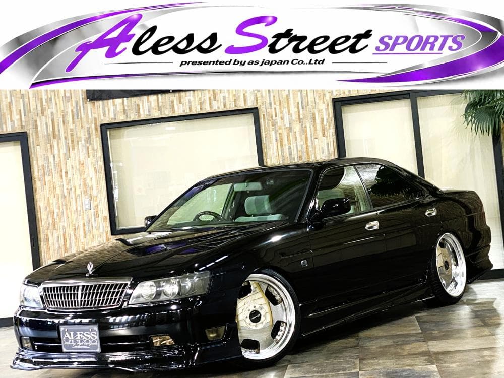 C35 Laurel — Vehicle photo 2