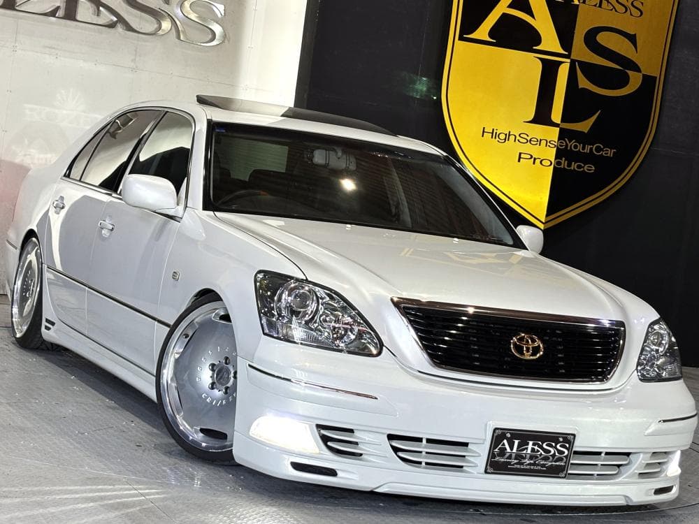 30-series Celsior — Vehicle photo 2